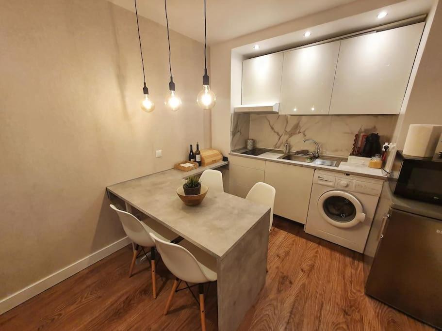 Old Town Apartment 5Min To The Beach البوفيرا المظهر الخارجي الصورة